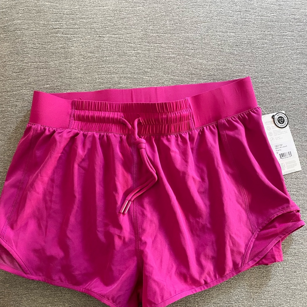 Mondetta Fuchsia Athletic Shorts
